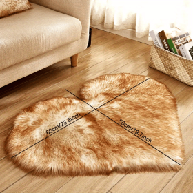 1pc Heart-Shaped Faux Sheepskin Area Rug - Soft and Plush Carpet for Home, Bedroom, Nursery, and Kid's Room - Perfect for Home Decor and Comfort (Color: White Yellow Tip, size: 19.69*23.62inch)