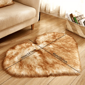 1pc Heart-Shaped Faux Sheepskin Area Rug - Soft and Plush Carpet for Home, Bedroom, Nursery, and Kid's Room - Perfect for Home Decor and Comfort (Color: White Yellow Tip, size: 15.75*19.69inch)